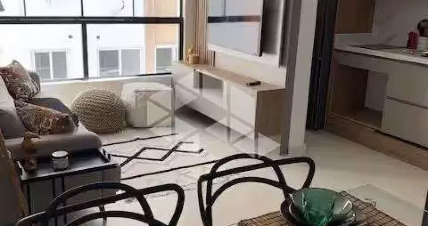 Apartamento de 2 dormitórios, 1 suíte, sacada integrada, churrasqueira, box, navegantes, capão da