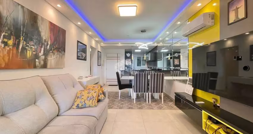 Apartamento à venda no navegantes, capão da canoa com 2 quartos (1 suíte), mobiliado, frente mar e 2 vagas