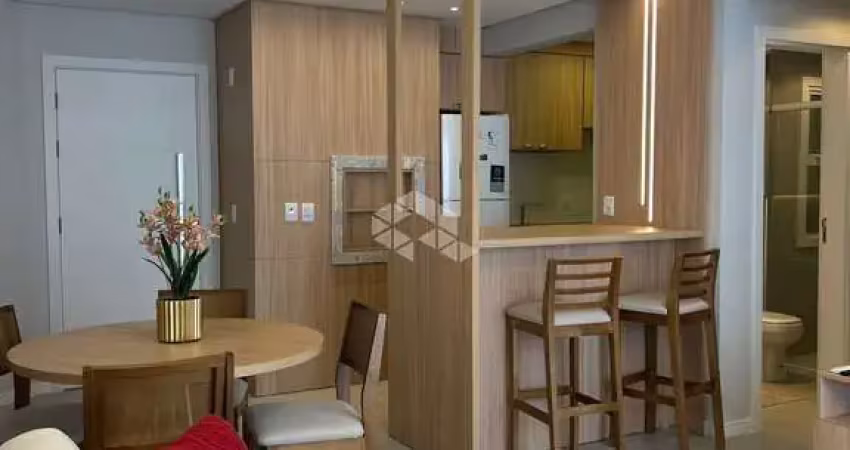 Andar alto dois dormitórios mobiliado e decorado no centro tramandaí rs