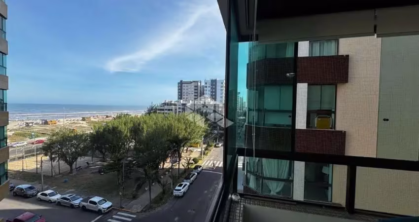 Apartamento 03 dormitórios(sendo 01), sacada com vista para o mar, em capão da canoa/rs.
