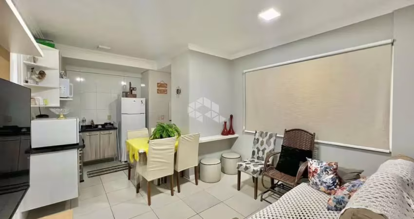 Apartamento com 2 dormitórios no centro de capão da canoa