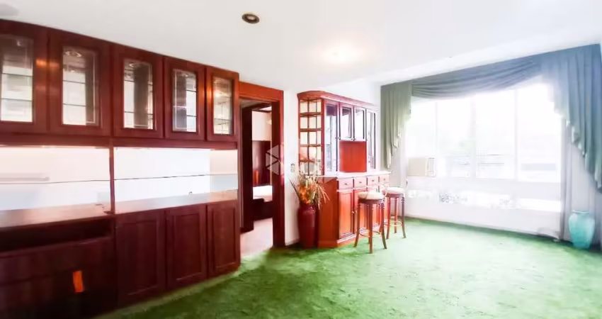 Apartamento com 3 quartos à venda na Avenida Protásio Alves, 865, Rio Branco, Porto Alegre