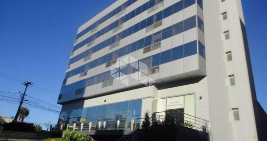 Ótima sala/conjunto comercial na Teixeira Mendes esquina com Av. Protásio Alves.