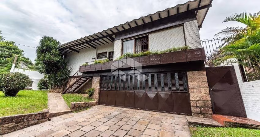Casa/sobrado com  3 quartos na Chácara das Pedras