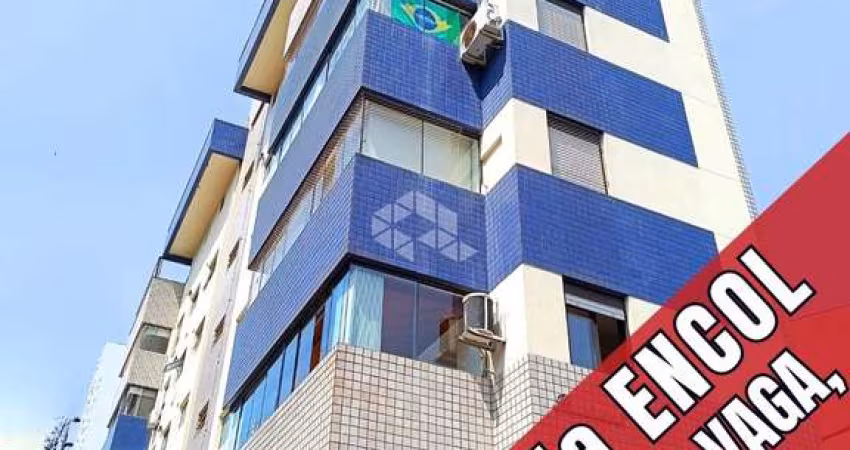 3 DORMITÓRIOS (1 SUITE), ELEVADOR, VAGA DE GARAGEM, APENAS 150 MTS DA ENCOL