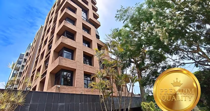 PRÓXIMO DA DOM PEDRO E CARLOS GOMES, EM ELEGANTE PRÉDIO, CONJUNTO COM 3 AMBIENTES E LAVABO