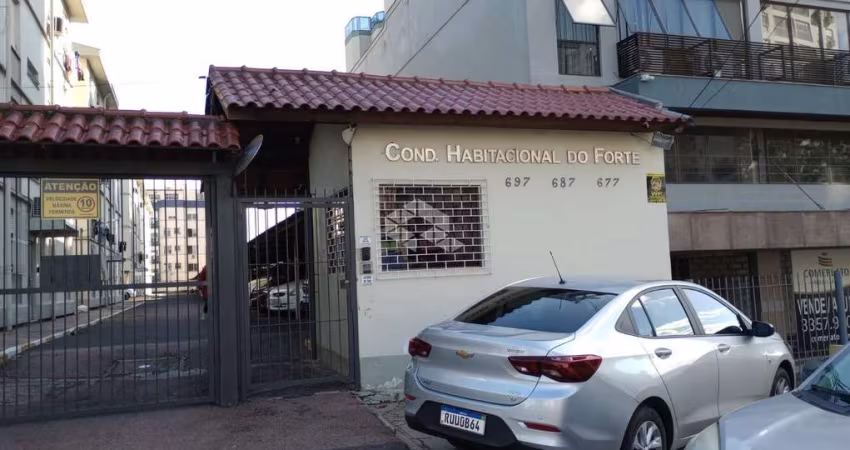 Apartamento  de dois dormitórios semi mobiliado na Vila Ipiranga