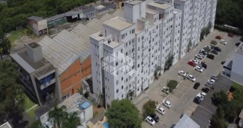 Apartamento de 2 dormitórios, close, 1 suíte, 1 banheiro social, 1 vaga escriturada;