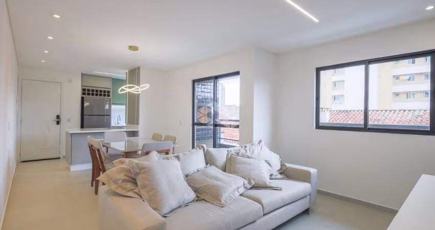 Apartamentos com 3 quartos sendo 1 suite, 74m², mobiliado em São José dos Pinhais a venda por R$ 750.000