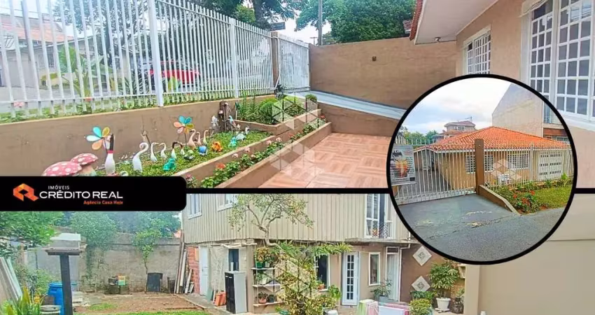 Casa com sobrado nos fundos | 3 quartos  | 190m²  no boqueirão