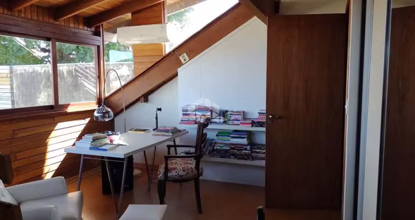 Casa 5 dormitórios c/1 suíte  300m²privativos bairro espírito santo