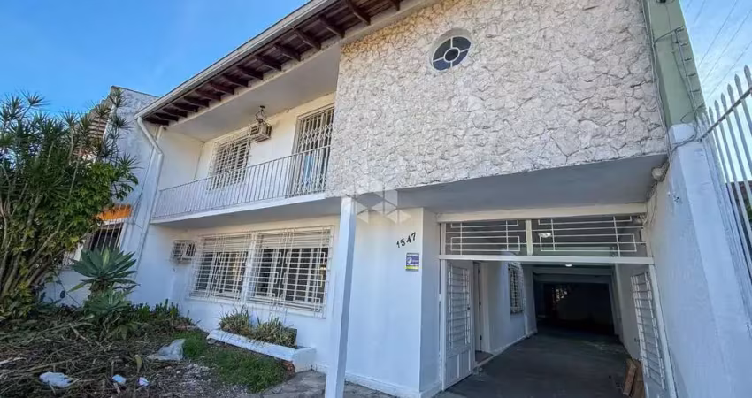 Casa com 5 quartos à venda na Rua Guilherme Alves, 1547, Petrópolis, Porto Alegre