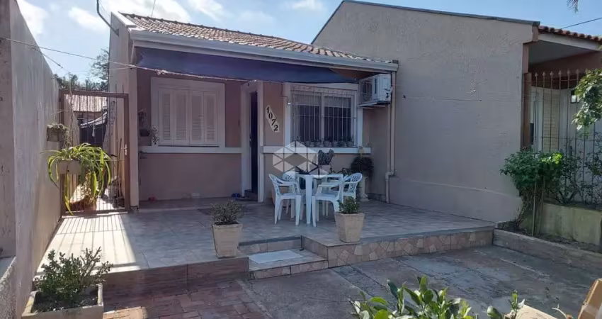 Casa térrea com 2 dormitórios no bairro hípica - excelente posição solar!