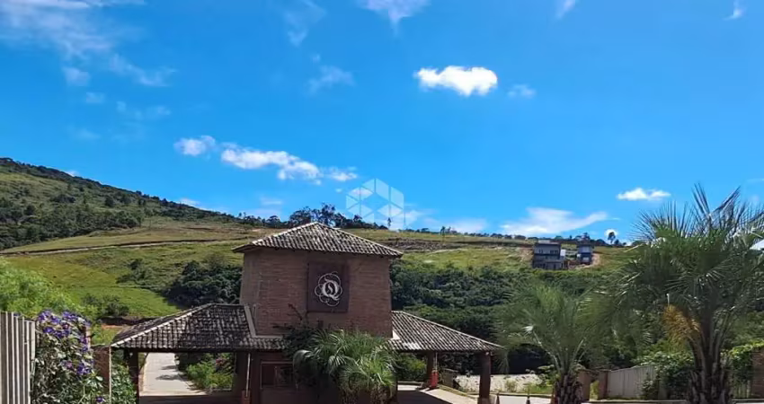 Lotes amplos em meio à natureza preservada - condomínio licenciado com vista para o pôr do sol!
