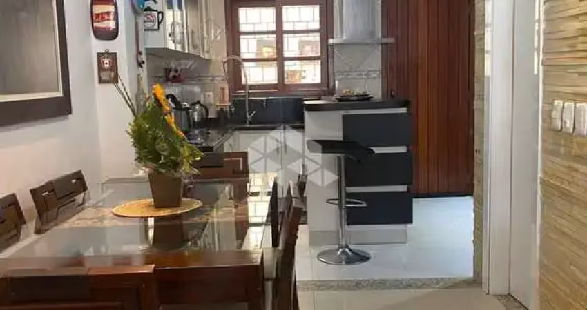 Casa com 3 quartos à venda na Rua Cangussu, 195, Nonoai, Porto Alegre