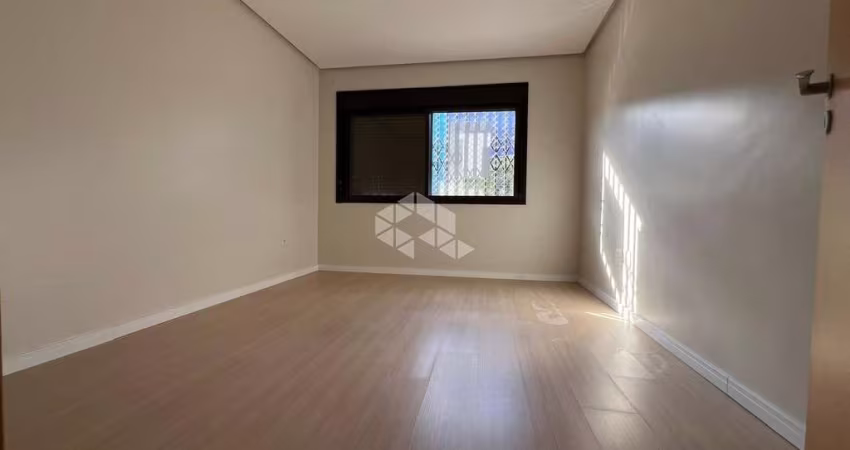 Apartamento 03 Dormitórios Bairro Centro em  Caxias do Sul