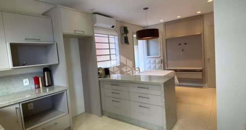 Casa 3 dormitórios no Cinquentenário