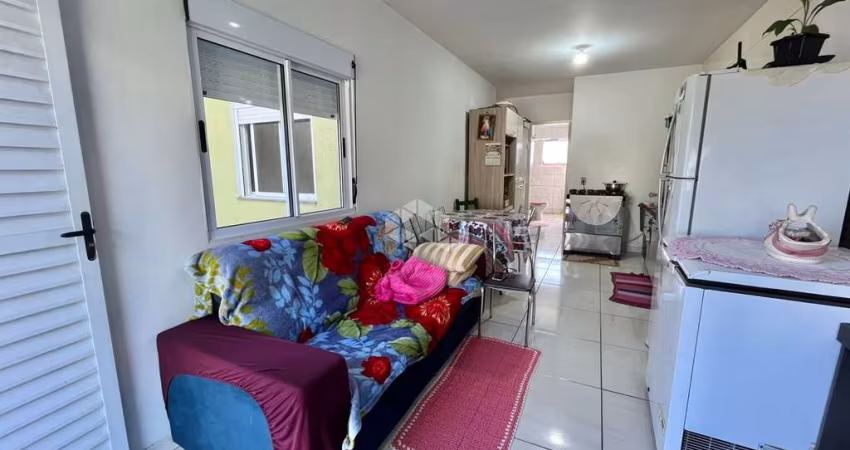 CASA GEMINADA NO BAIRRO ESPLANADA EM CAXIAS DO SUL/RS