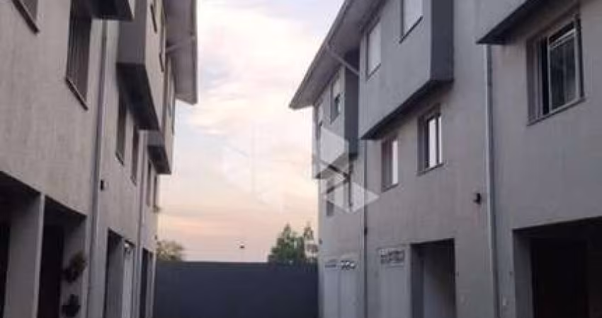 Sobrado triplex no Charqueadas em Caxias do Sul