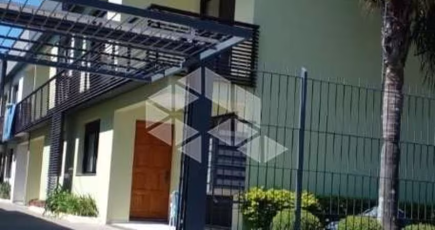 SOBRADO SEMIMOBILIADO DE 03 DORMITÓRIOS NO BAIRRO DESVIO RIZZO EM CAXIAS DO SUL/RS