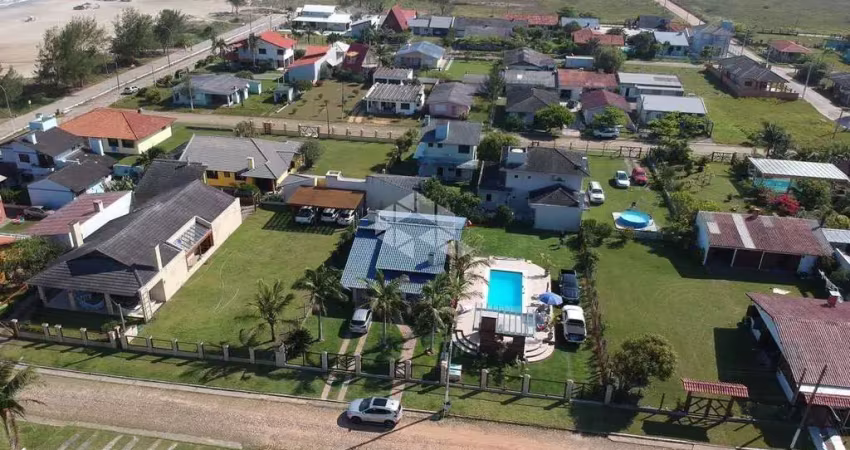 Casa na praia de paraíso - conforto e praticidade a 60m do mar!