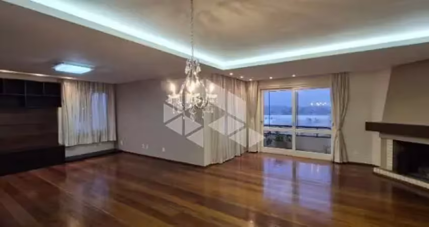 Apartamento semimobiliado de 207,75m² com 3 suítes e 02 vagas no bairro saint etienne - caxias do sul/rs