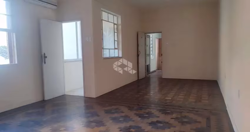 Apartamento 2 dormitórios com box escriturado na avenida independência em porto alegre.