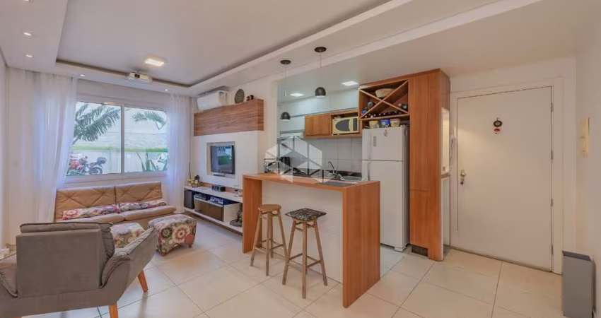 belo apartamento 03 dormitórios, simimobiliado, térreo, garagem no bairro Santo Antonio