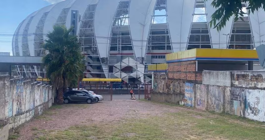 Terreno em frente ao Estádio Beira rio