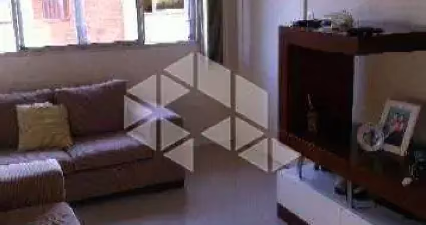 Apartamento com 2 quartos, totalmente reformado. em porto alegre