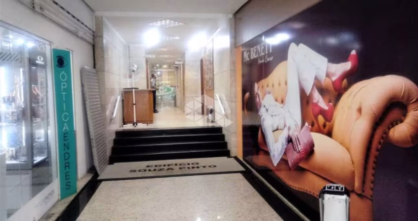 Na rua Andradas  conjunto comercial c/box escriturado coberto em Porto Aegre RS