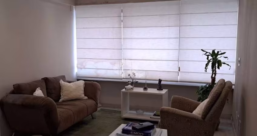 Sala Comercial com 32 m2 no bairro  Petrópolis em Porto Alegre