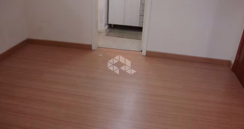 sala comercial com 46m² privativos, Centro, Porto Alegre.