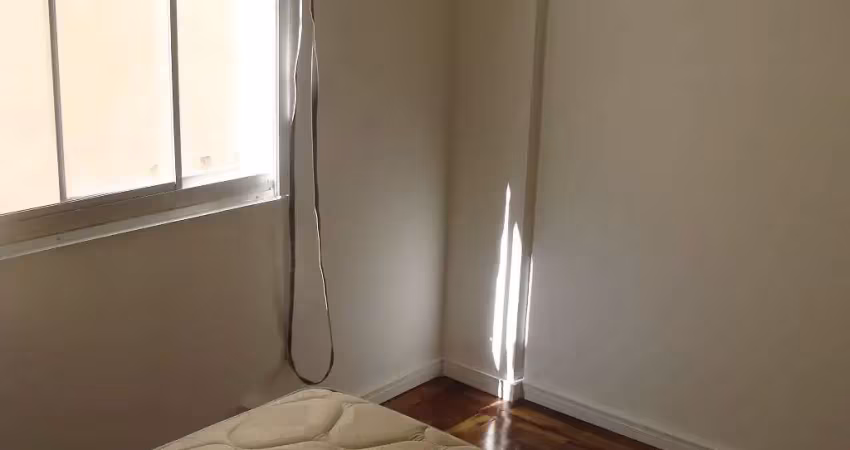 Apartamaento jk à venda próximo ao senac, cine capitólio, oab e tjrs.