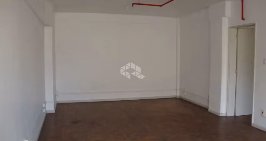 Ótima sala comercial com 54,45 privativos em andar alto no centro histórico