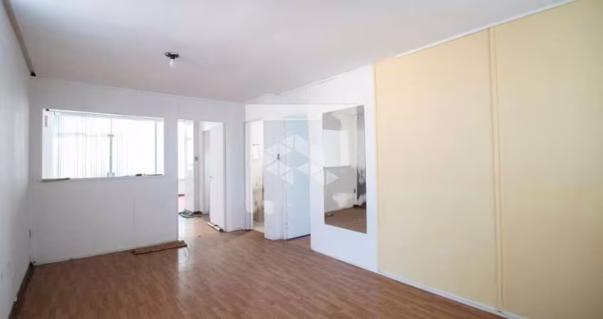 Conjunto conercial na rua da Praia, proximo a Complexo Santa Casa em Porto Alegre RS