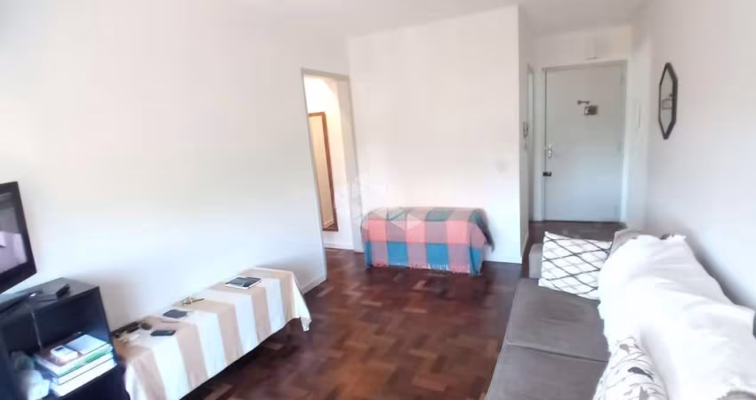 Crédito Real vende com exclusividade Belo apartamento de 1 dormitório no bairro Centro Histórico de Porto Alegre - RS.