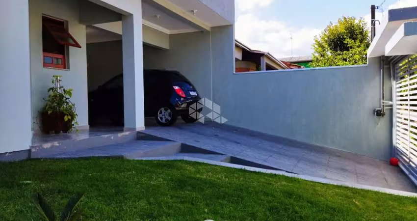 Casa com 2 quartos, á venda no bairro são josé em canoas.