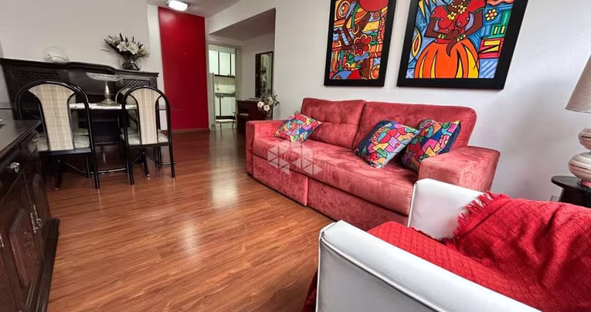 Apartamento de 3 dormitórios com vaga, no coração do Centro Histórico de Porto Alegre