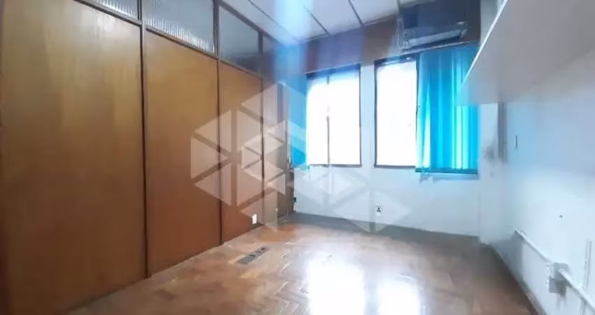 Sala comercial à venda na Avenida Borges de Medeiros, 328, Centro Histórico, Porto Alegre