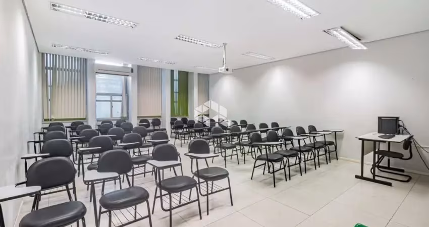 Explore o potencial de investimento: laje corporativa de prestígio no centro histórico!