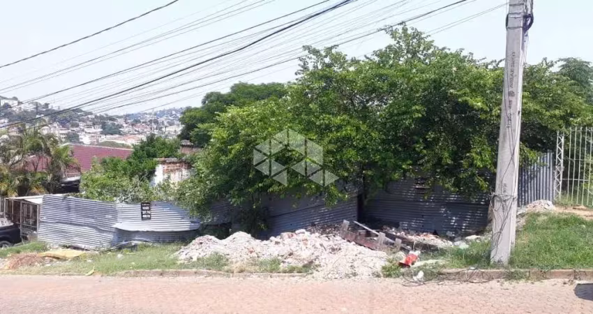 Terreno à venda na Rua Tijuca, 210, Medianeira, Porto Alegre