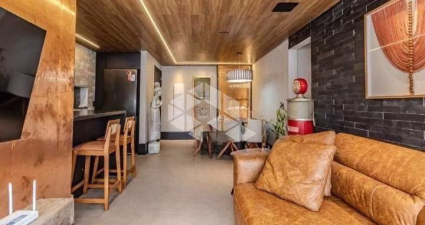 Apartamento3 dormitórios com suite e garagem para venda no bairro Cidade Baixa