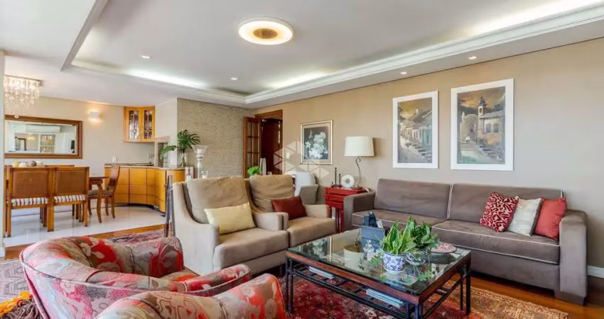 Apartamento com 4 quartos à venda na Rua Cabral, 1573, Rio Branco, Porto Alegre