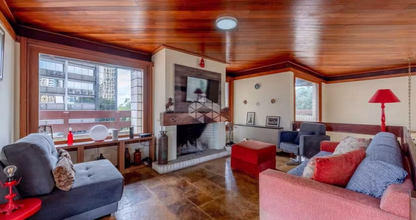 Cobertura com piscina, 4 dormitórios, 4 vagas e 2 elevadores!