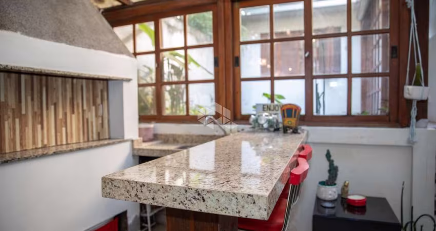 Seu novo lar no Mont Serrat: Apartamento garden com piscina.