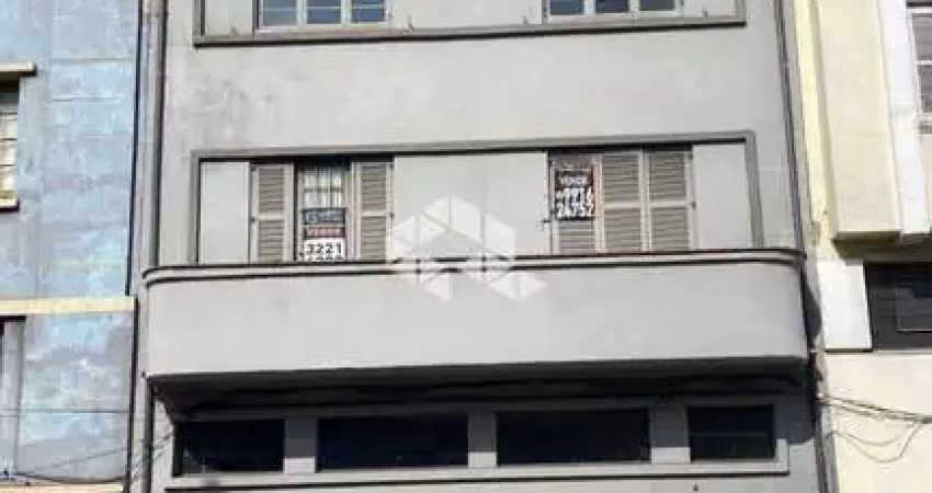Loja térrea de 03 aberturas de 80 m² na farrapos com apartamento de 04 dormitórios