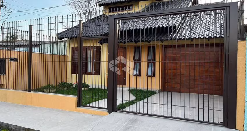 Casa com 3 Quartos à Venda no Bairro Santa Rosa de Lima em Porto Alegre