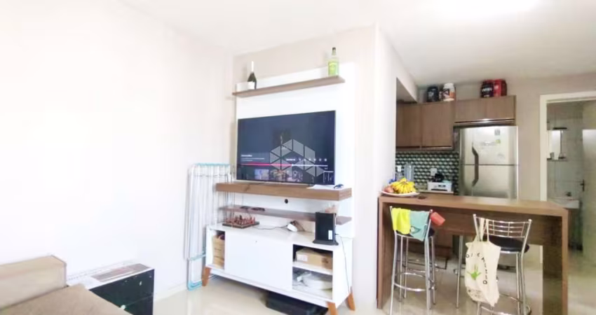 Apartamento de 02 dormitórios com 43m²  no bairro Partenon em Poa.