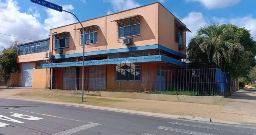 Prédio comercial com 3 lojas, 3 salas comerciais, depósito e 3 vagas - santa maria goretti